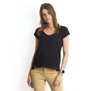 V-neck cotton black t-shirt