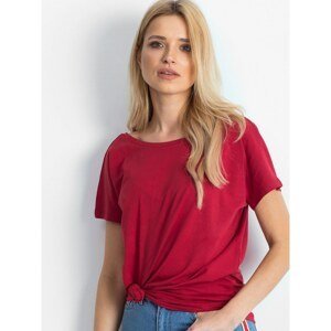 T-shirt with a neckline at the back in burgundy color