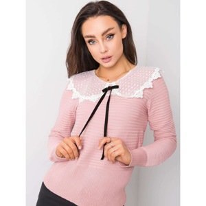 Pink sweater with a collar