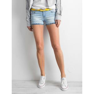 Women´s denim shorts with an application of blue