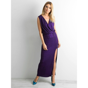 Long purple dress with a slit