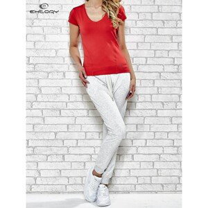 Women´s red sports t-shirt with a light V-neckline