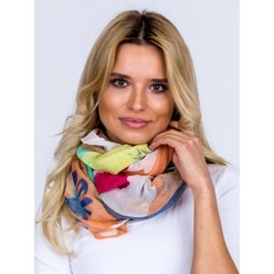 Airy salmon shawl with colorful motifs