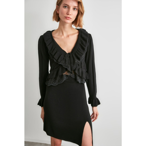 Trendyol Knitwear Cardigan WITH Black Flywheeing Lace Detail