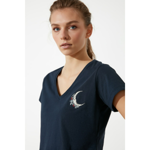 Trendyol Navy Blue Embroidered Crop Knitted T-Shirt