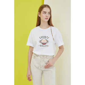 Trendyol White Embroidered Loose Knitted T-Shirt