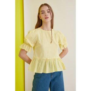 Trendyol Yellow Flywhe perk Blouse