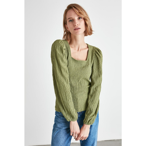 Trendyol Haki Square Collar Knitted Blouse
