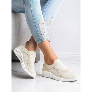 IDEAL SHOES BEIGE SPORTS SLIPONS