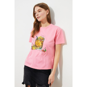 Trendyol Pink Printed Semifitted Knitted T-Shirt