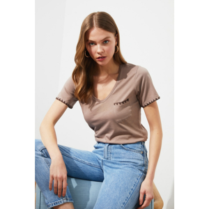 Trendyol Mink Embroidered Basic V Collar Knitted T-Shirt