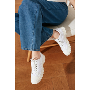 Trendyol White Thick Bottom Puffy Women's Sneaker