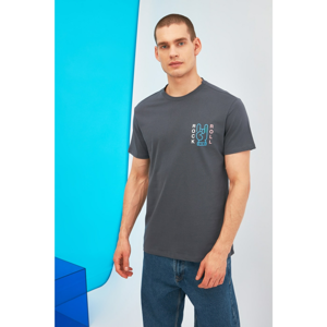 Trendyol Navy Blue Men's Regular Fit Bike Collar Short Sleeve Printed T-Shirt