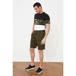 Trendyol Khaki Men's Pocket Belt Certain Shorts & Bermuda