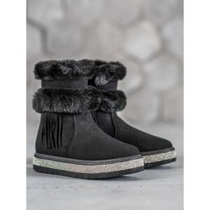 SNOW BOOTS WITH FRINGES