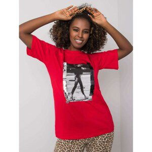 Red women&#39;s t-shirt with a print