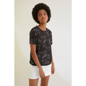 Trendyol Black Casper Licensed Semifitted Knitted T-shirt T-Shirt