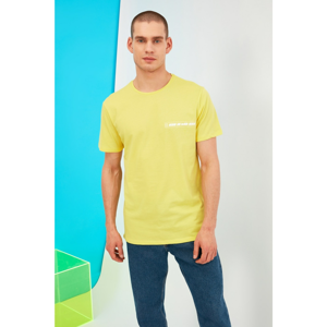Trendyol Yellow Men's Printed Regular Fit Short Sleeve T-Shirt