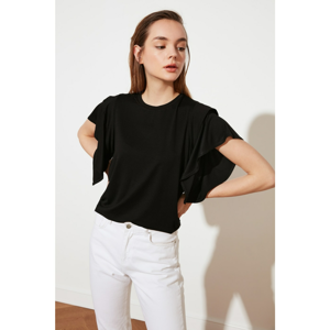 Trendyol Basic Knitted T-Shirt WITH Black Flywheel Detail
