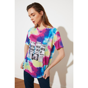 Trendyol MulticolorEd Batik Printed Boyfriend Knitted T-Shirt
