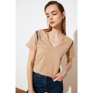 Trendyol Camel Embroidered Basic V Collar Knitted T-Shirt