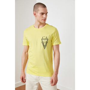 Trendyol Yellow Men's Short Sleeve Slim Fit Printed T-Shirt