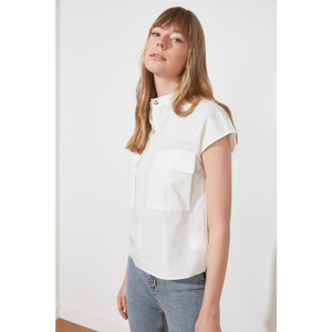 Trendyol Ecru Double Pocket Blouse