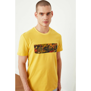 Trendyol Yellow Men's Regular Fit T-Shirt