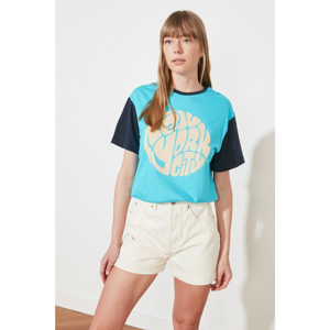 Trendyol Boyfriend Knitted T-Shirt WITH Blue Printed Color Block