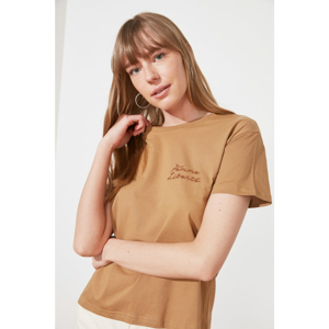 Trendyol Camel Embroidered Semi-fitted Knitted T-Shirt