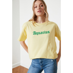 Trendyol Yellow Aquarius Printed Boyfriend Knitted T-Shirt