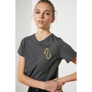 Trendyol Anthracite Embroidered Crop Knitted T-Shirt