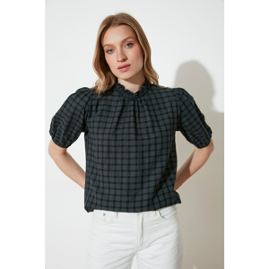 Trendyol Black Right Collar Blouse