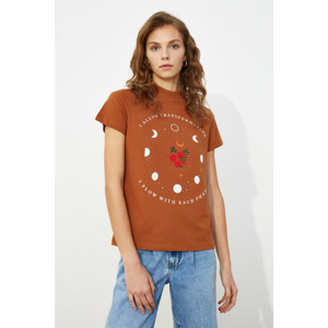 Trendyol Cinnamon Printed Upright Collar Knitted T-Shirt