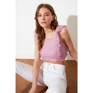 Trendyol Rose Dry Embroidered Blouse