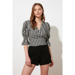 Trendyol Black Cruise Blouse