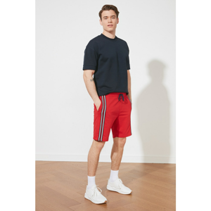 Trendyol Red Men's Regular Fit Shorts & Bermuda