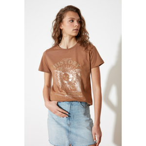 Trendyol Camel Leaf Printed Basic Knitted T-Shirt