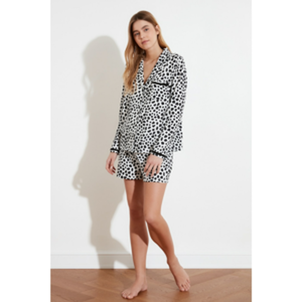 Trendyol Leopard Print Knitted Pyjama Set