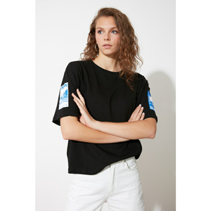 Trendyol Black Loose Mold Sleeves Printed Knitted T-Shirt