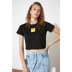 Trendyol Black Crop Printed Knitted T-Shirt