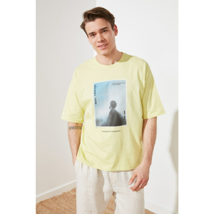 Trendyol Yellow Men's Short Sleeve Oversize Fit Printed T-Shirt