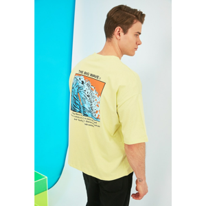 Trendyol Yellow Men Oversize Bike Collar Short Sleeve Printed T-Shirt