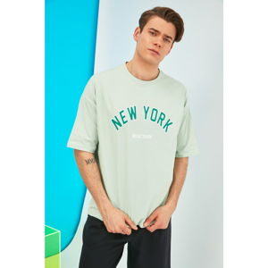 Trendyol T-Shirt - Green - Oversize