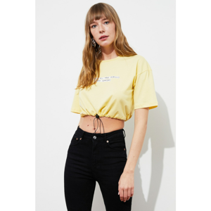 Trendyol Yellow Printed Ruffled Crop Knitted T-Shirt