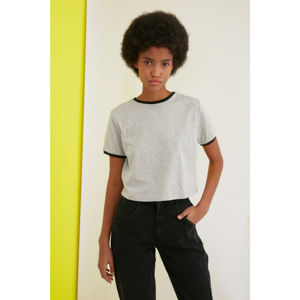 Trendyol Basic Knitted T-Shirt WITH Gray Patch Detail