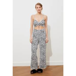 Trendyol Leopard Patterned Knitted Pajamas Set