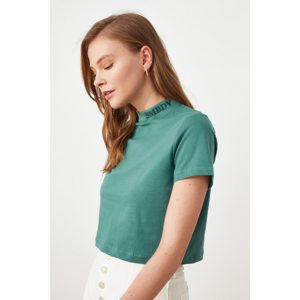 Trendyol Green Crop Knitted T-Shirt