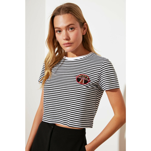 Trendyol Black Striped Crop Knit T-Shirt