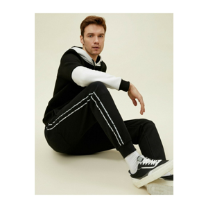 Koton Men's Black Letter Print Tie Waist Jogger Sweatpants